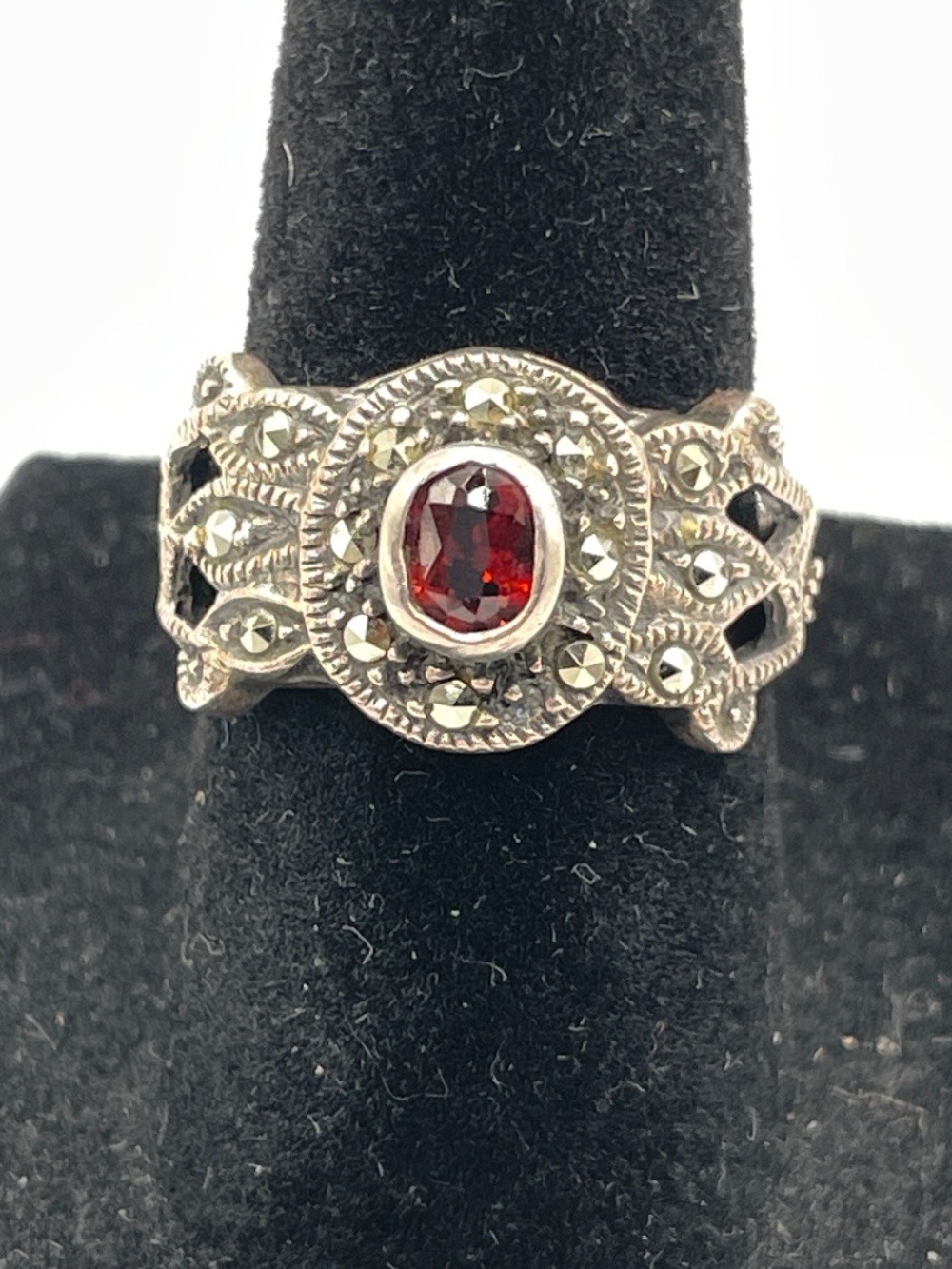 Vintage 925 Sterling Marcasite Garnet Ring Size 6
